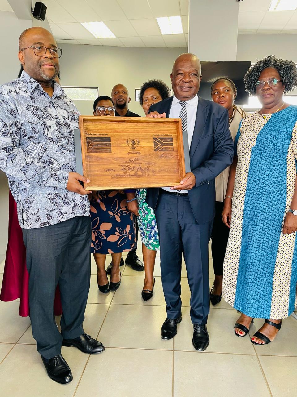 WhatsApp Image 2025-10-15 at 23.54.38_02a6450e.jpg